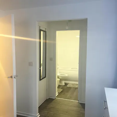Comfortable And Cosy London Stay Exterior foto