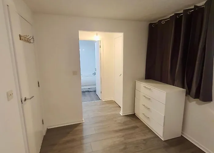 Comfortable And Cosy London Stay